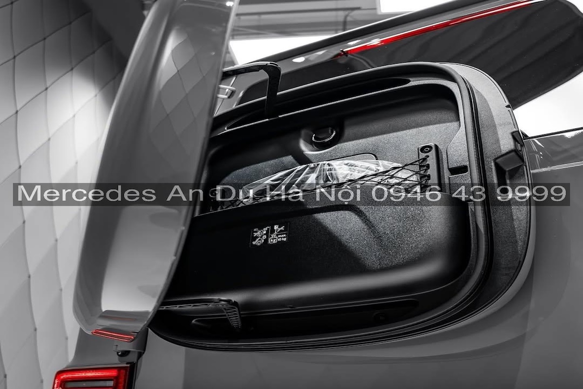 <img src="battery.jpg" alt="Pin lithium-ion 116 kWh trên Mercedes G580 Electric có phạm vi di chuyển 473 km"> 