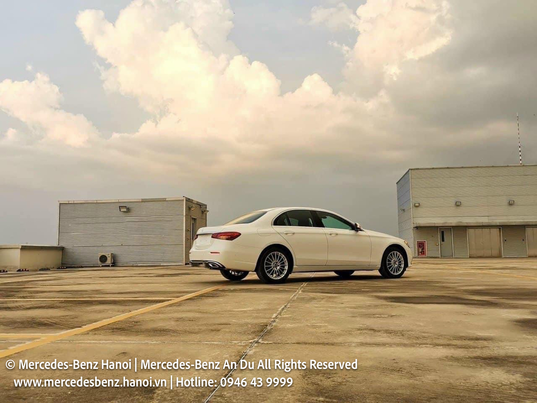 Mercedes Benz e200 Chính Hãng Tại Mercedes Benz Hanoi