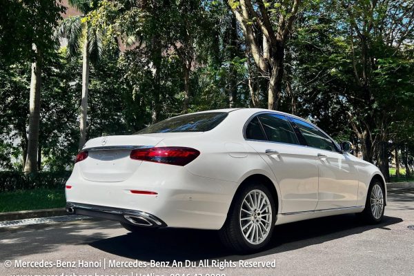 Mercedes Benz e200 Chính Hãng Tại Mercedes Benz Hanoi