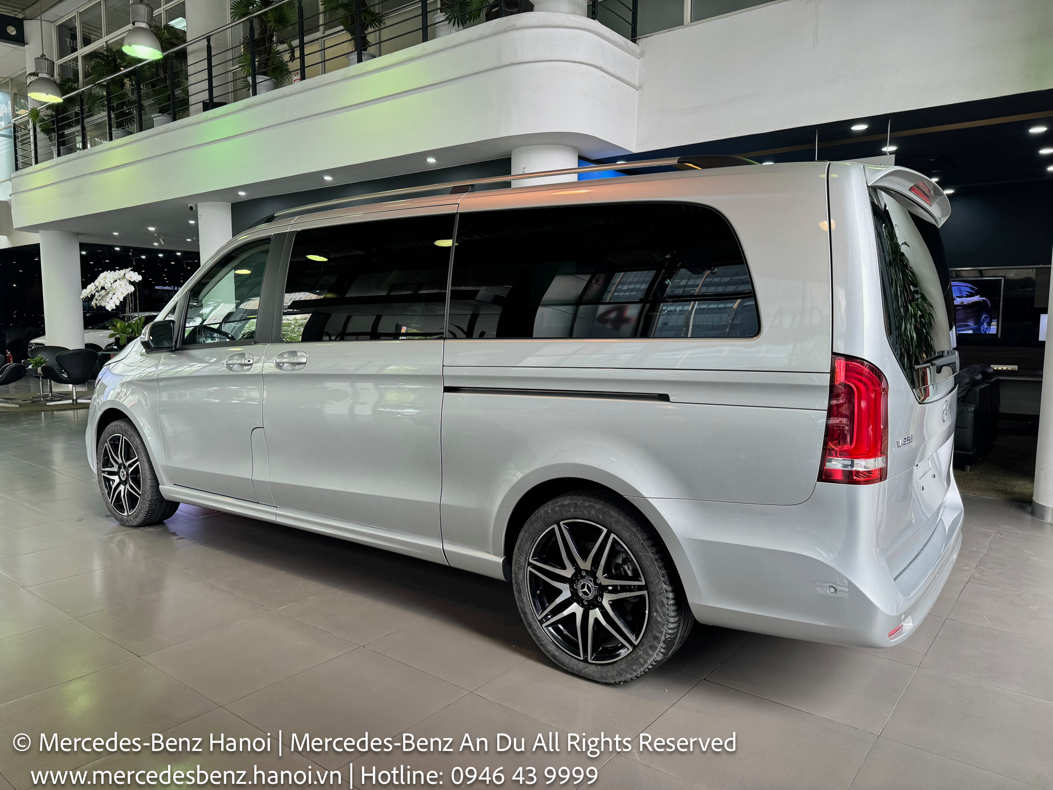 Mercedes Benz v250 amg Chính Hãng Tại Mercedes Benz Hanoi