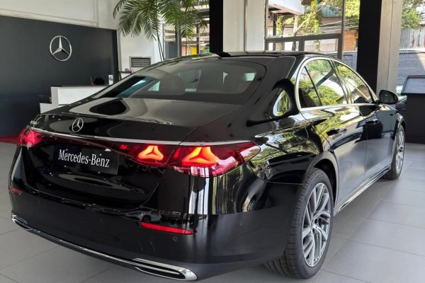 Mercedes Benz E200 Exclusive Chính Hãng Tại Mercedes Benz Ha