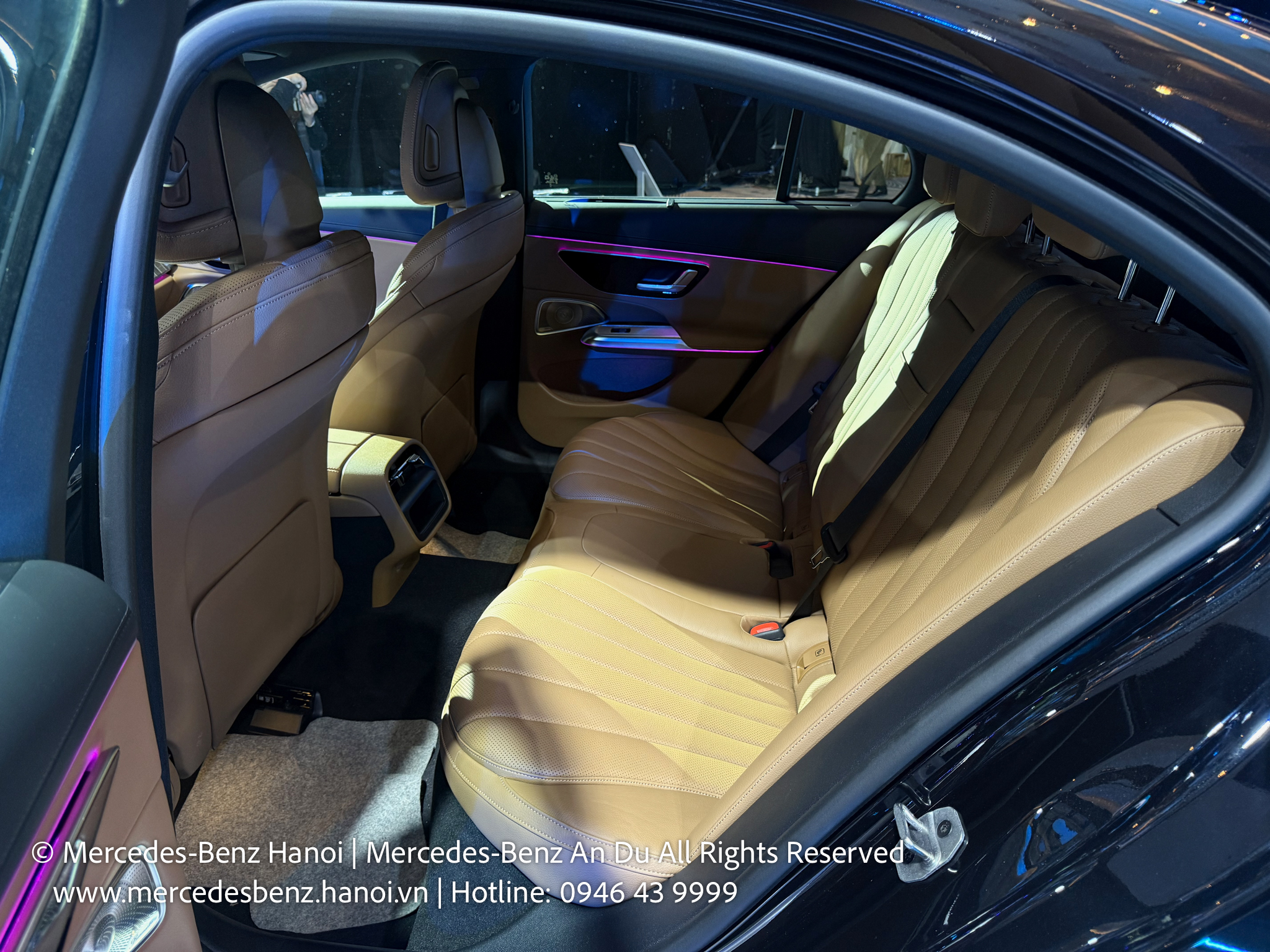 Mercedes Benz E200 Exclusive Chính Hãng Tại Mercedes Benz Ha