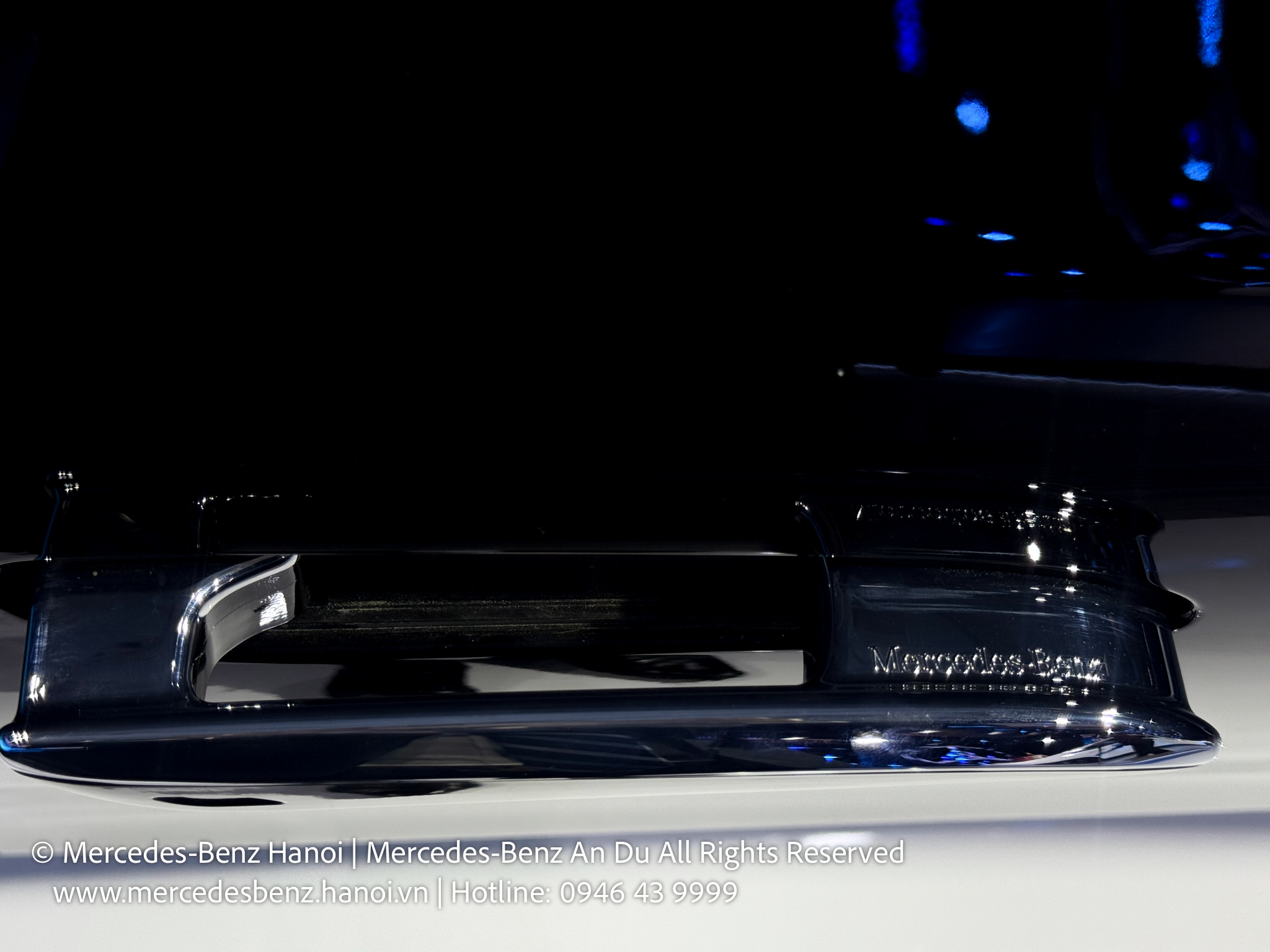 Mercedes Benz e200 ex Chính Hãng Tại Mercedes Benz Hanoi